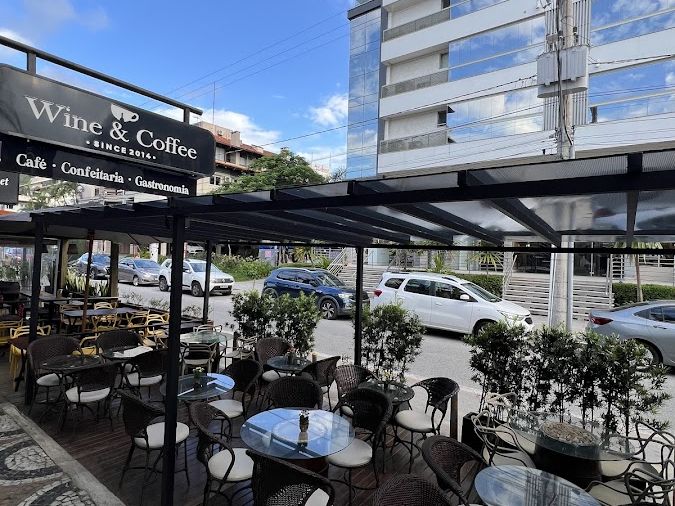 Wine & Coffee Jurere
